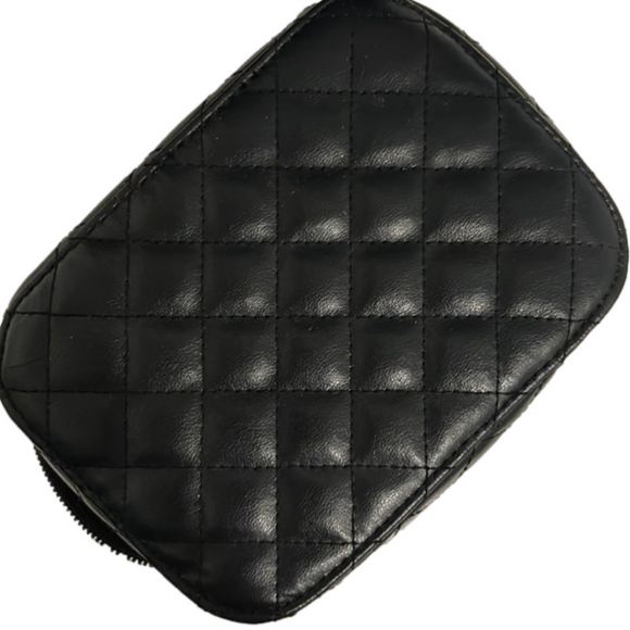 Trish McEvoy Handbags - Trish McEvoy small planner